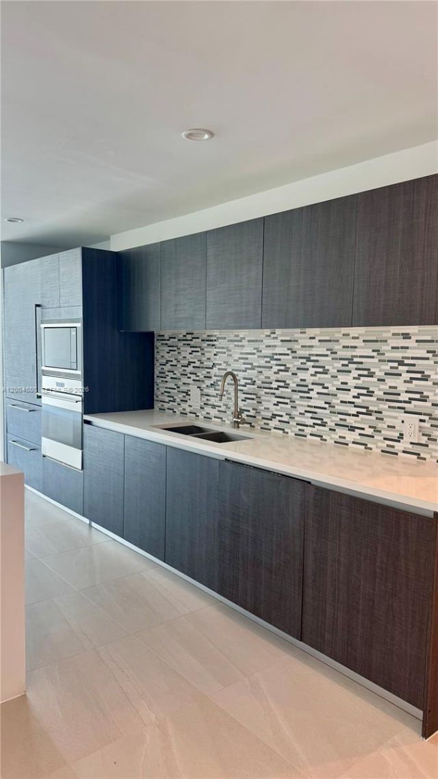 1150 102nd St , Unit 704, Bay Harbor Islands, FL 33154 Photo