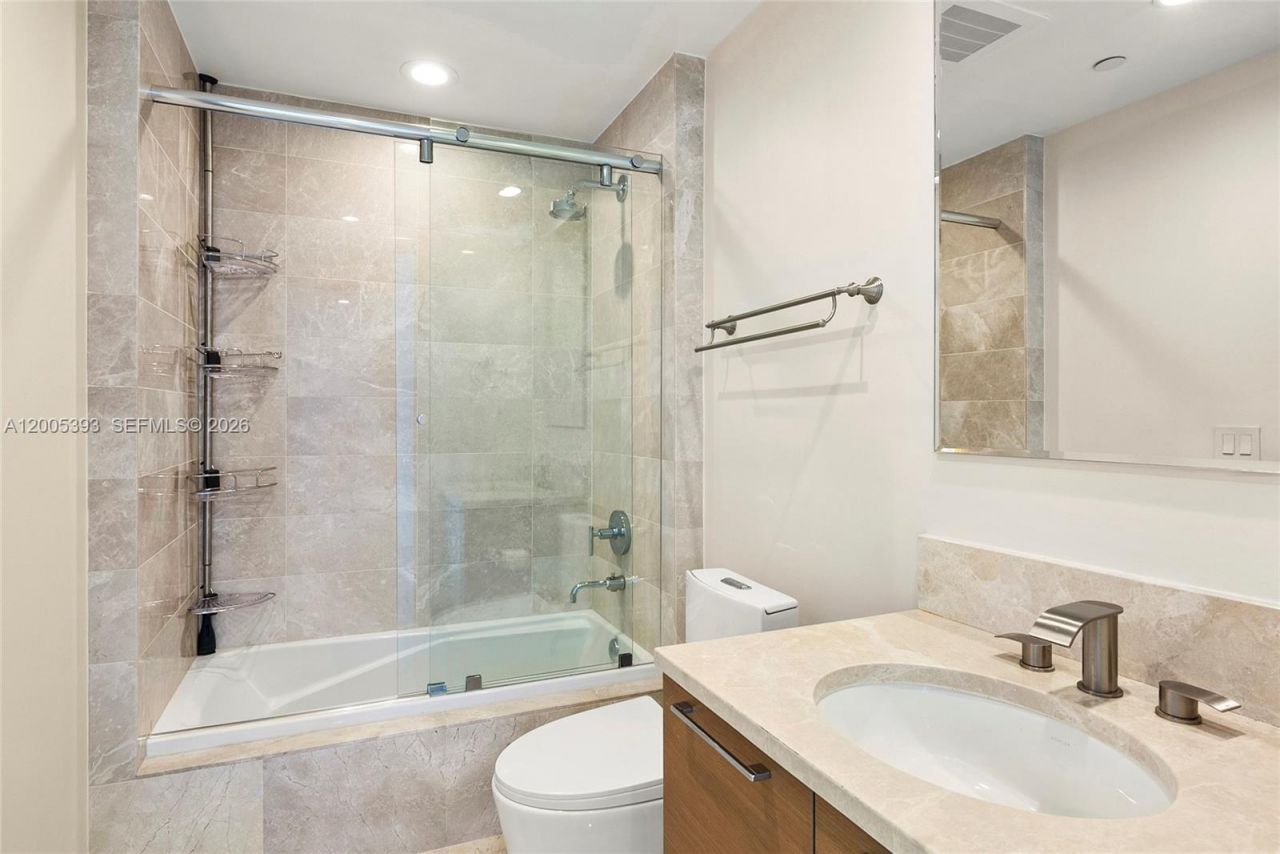 17001 Collins Ave, Unit 4208, Sunny Isles Beach, FL 33160 Photo