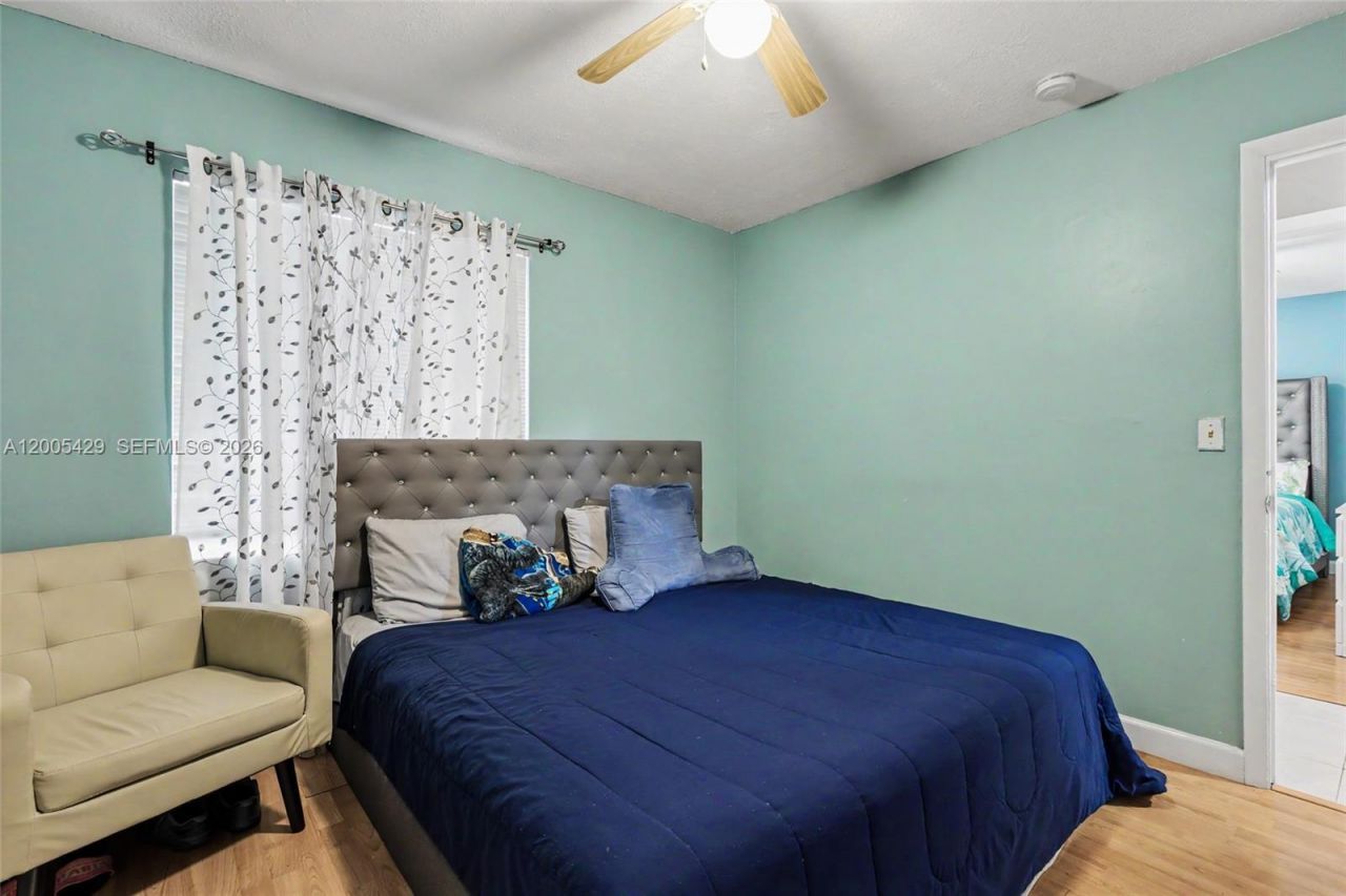 2439 NW 95th Ave, Coral Springs, FL 33065 Photo