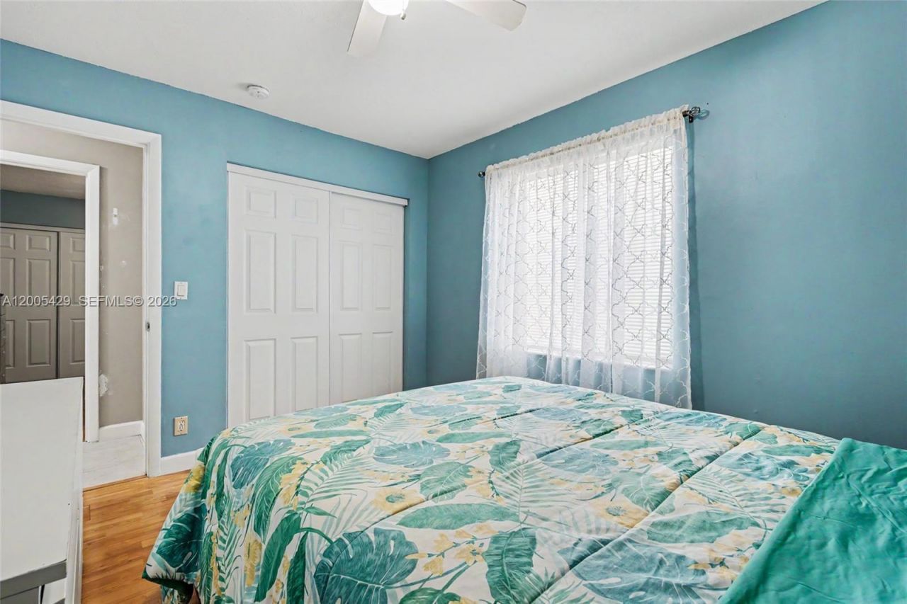 2439 NW 95th Ave, Coral Springs, FL 33065 Photo