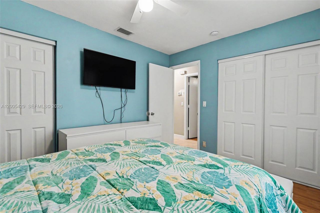 2439 NW 95th Ave, Coral Springs, FL 33065 Photo