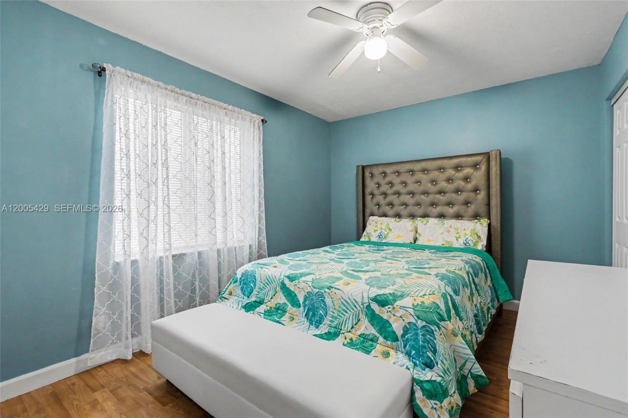 2439 NW 95th Ave, Coral Springs, FL 33065 Photo