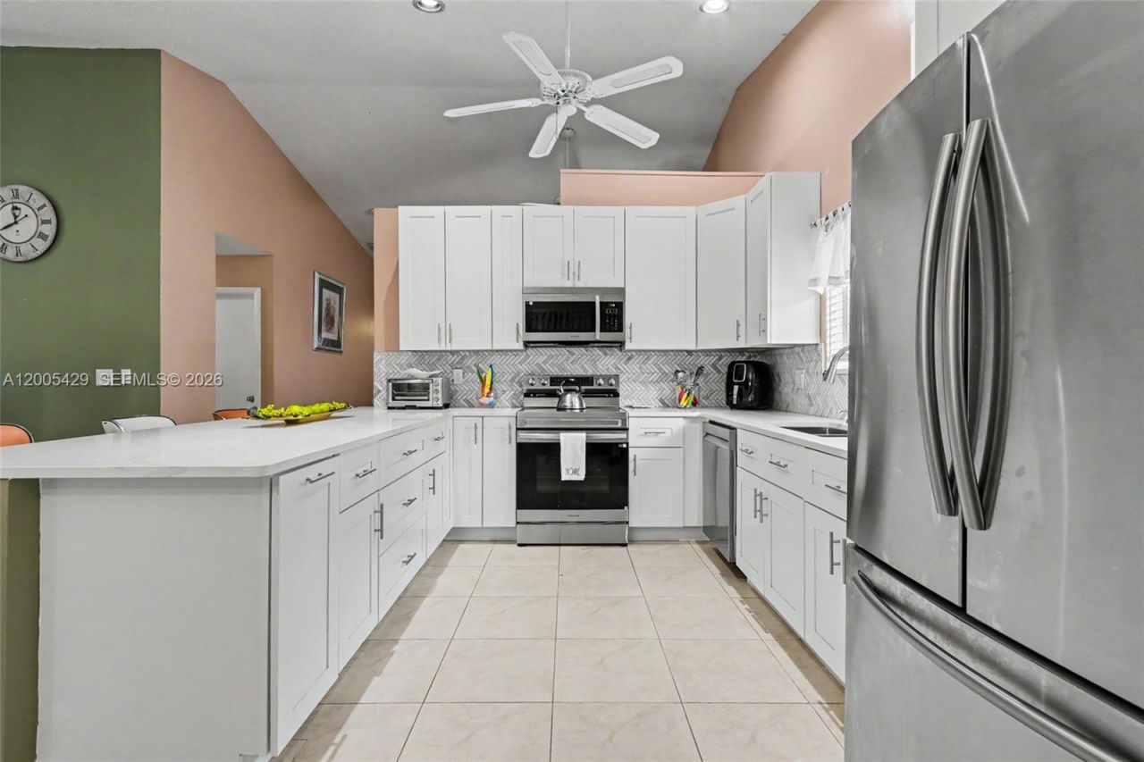 2439 NW 95th Ave, Coral Springs, FL 33065 Photo