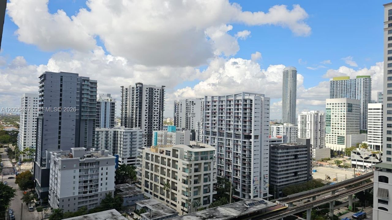 1111 SW 1st Ave , Unit 2124-N, Miami, FL 33130 Photo