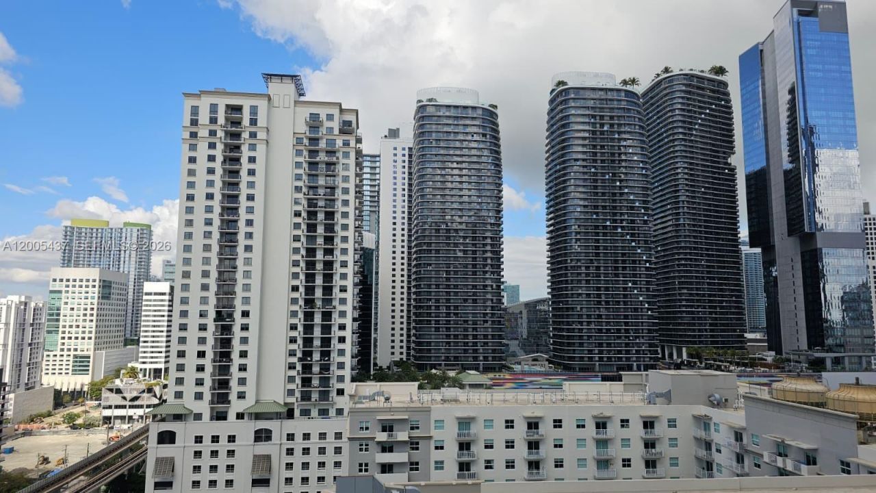 1111 SW 1st Ave , Unit 2124-N, Miami, FL 33130 Photo