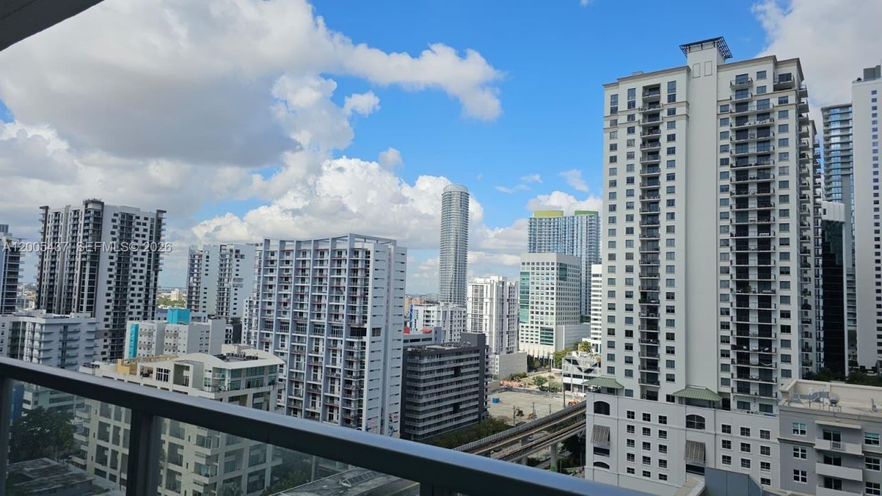 1111 SW 1st Ave , Unit 2124-N, Miami, FL 33130 Photo