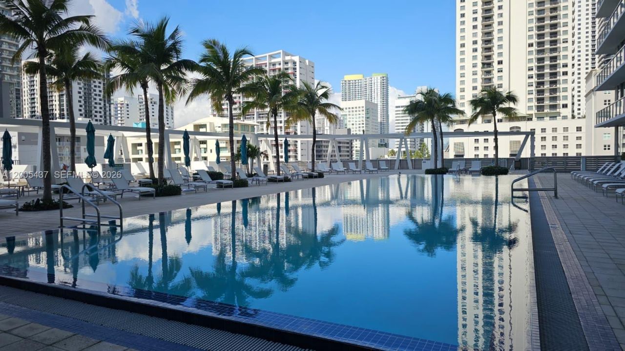 1111 SW 1st Ave , Unit 2124-N, Miami, FL 33130 Photo