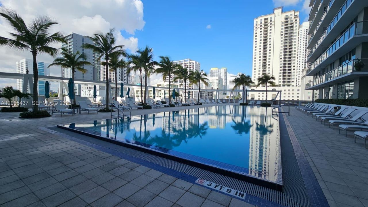 1111 SW 1st Ave , Unit 2124-N, Miami, FL 33130 Photo