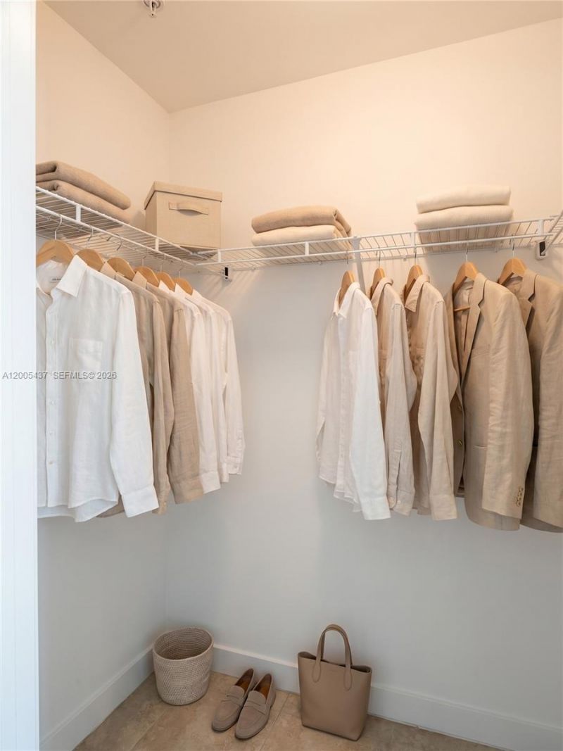 1111 SW 1st Ave , Unit 2124-N, Miami, FL 33130 Photo