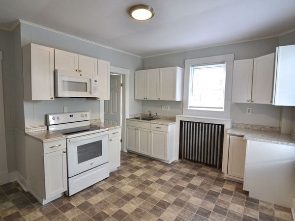 208 Irving Street, Unit 1L, Framingham, MA 01702
