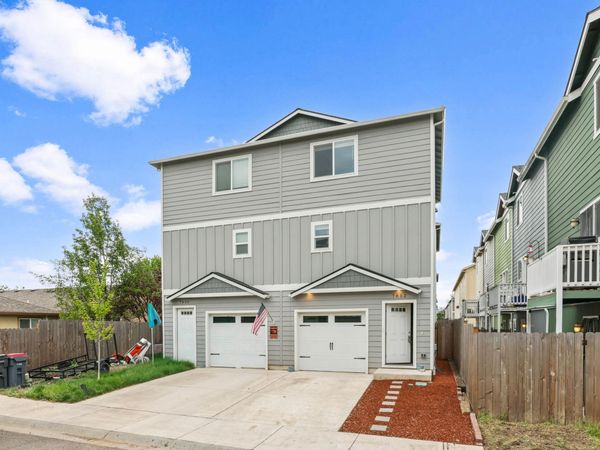 7852 Jacqueline Way, White City, OR 97503