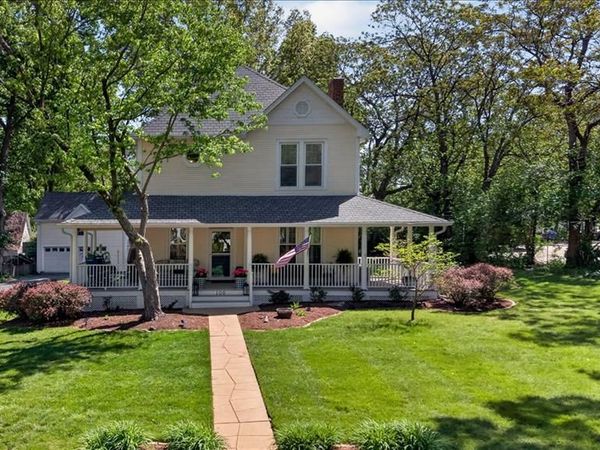 108 N Old Orchard Avenue, Webster Groves, MO 63119