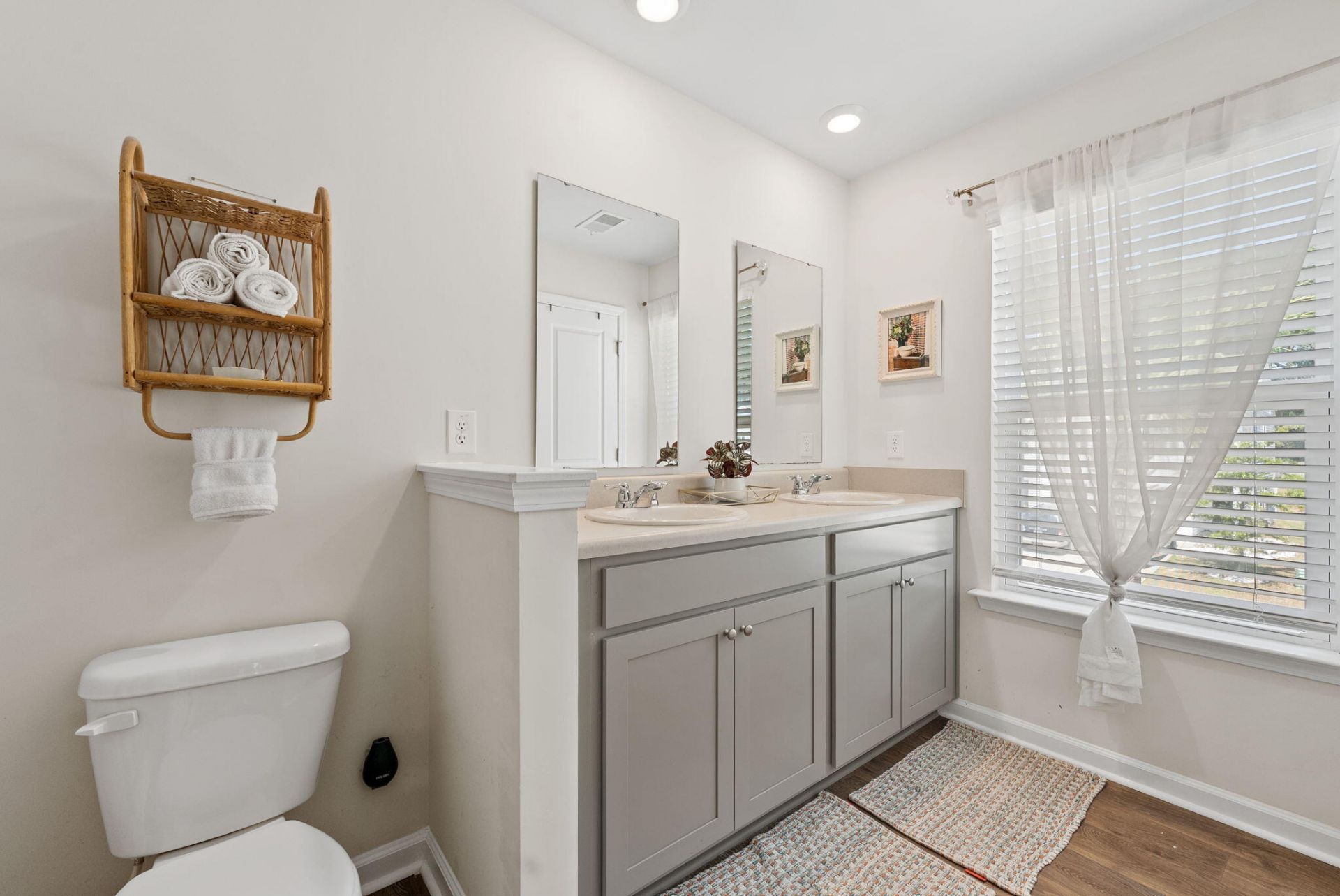 275 Spencer Circle Photo 16