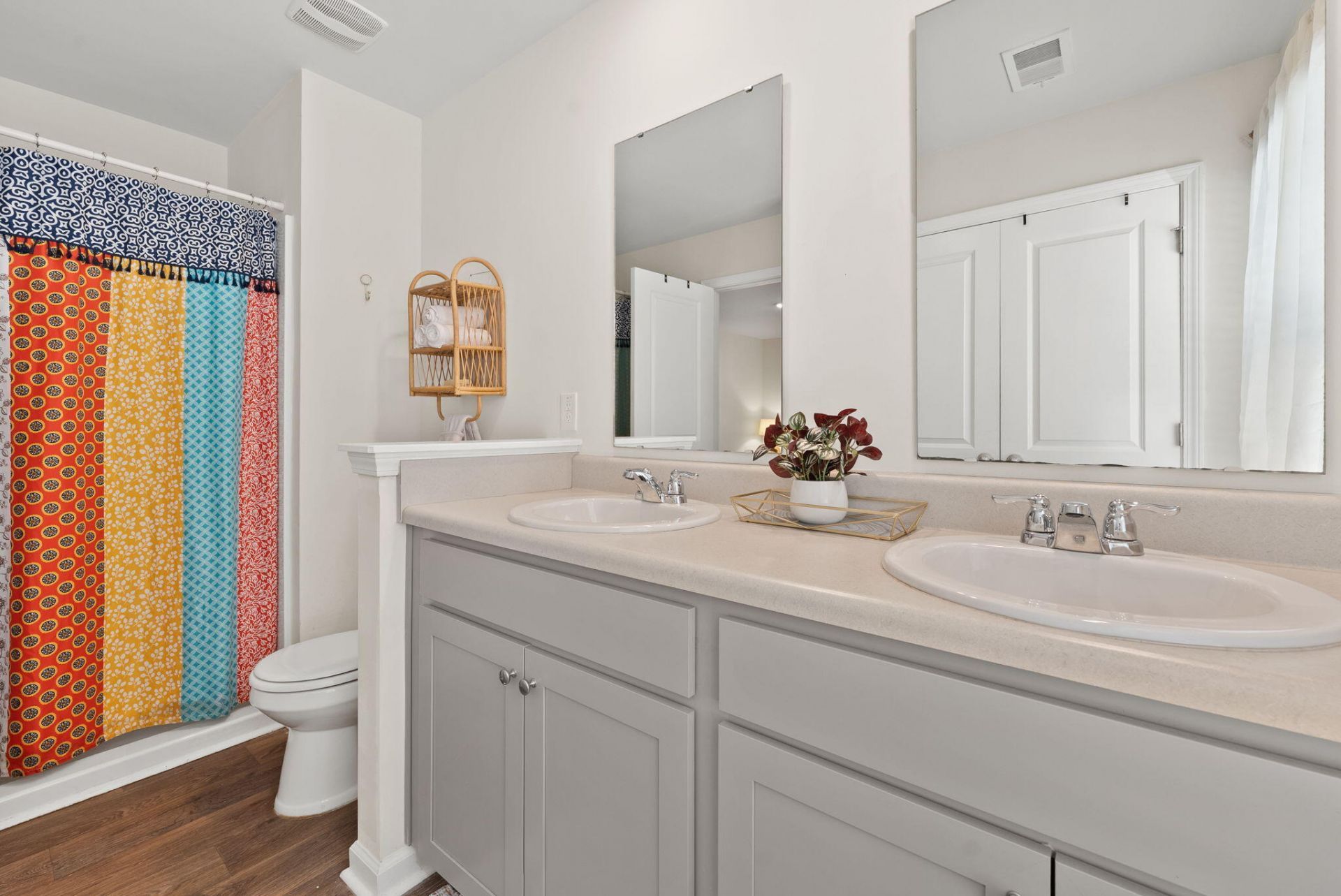 275 Spencer Circle Photo 17