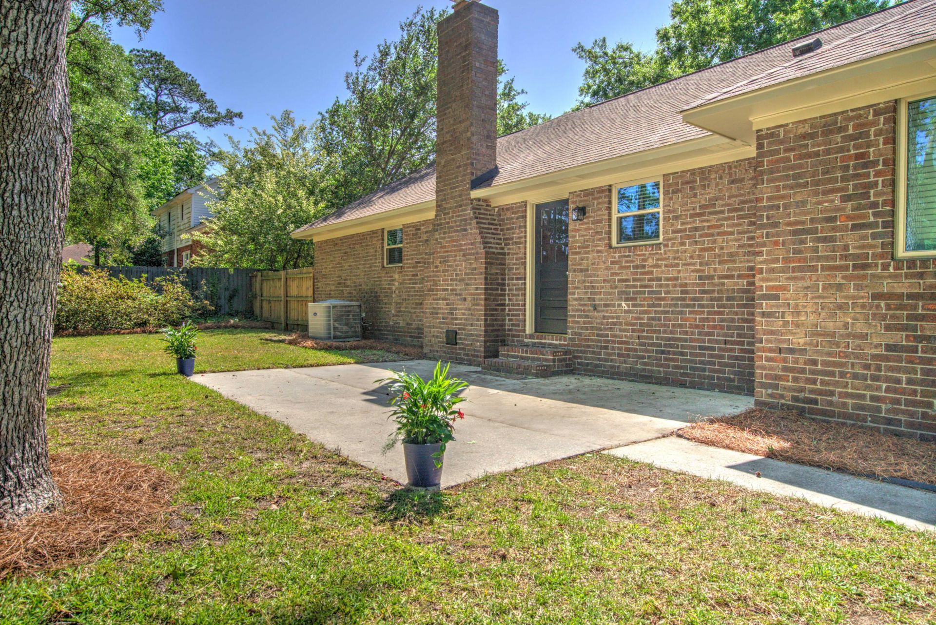 226 Smythe Drive Photo 12