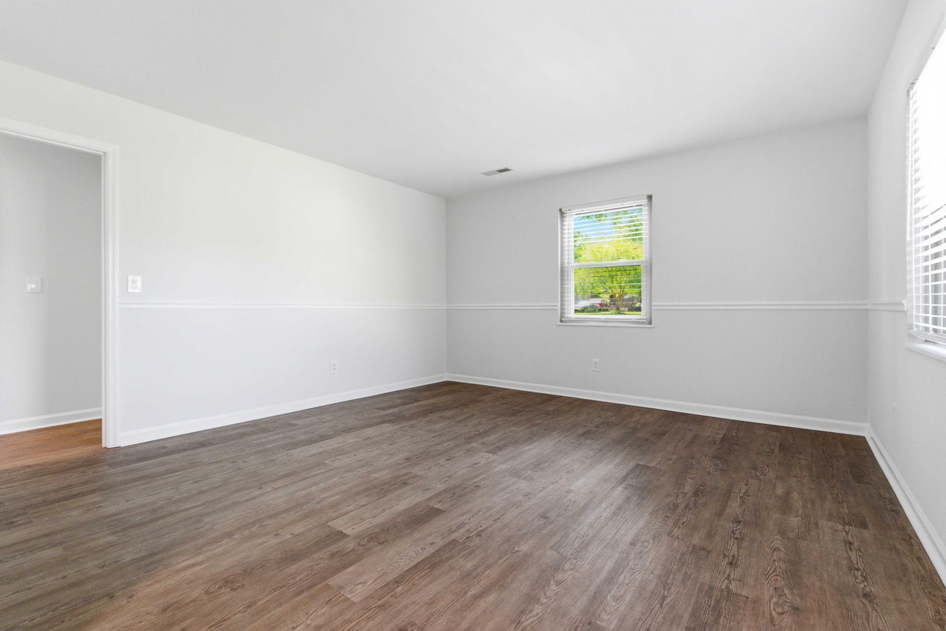 226 Smythe Drive Photo 16