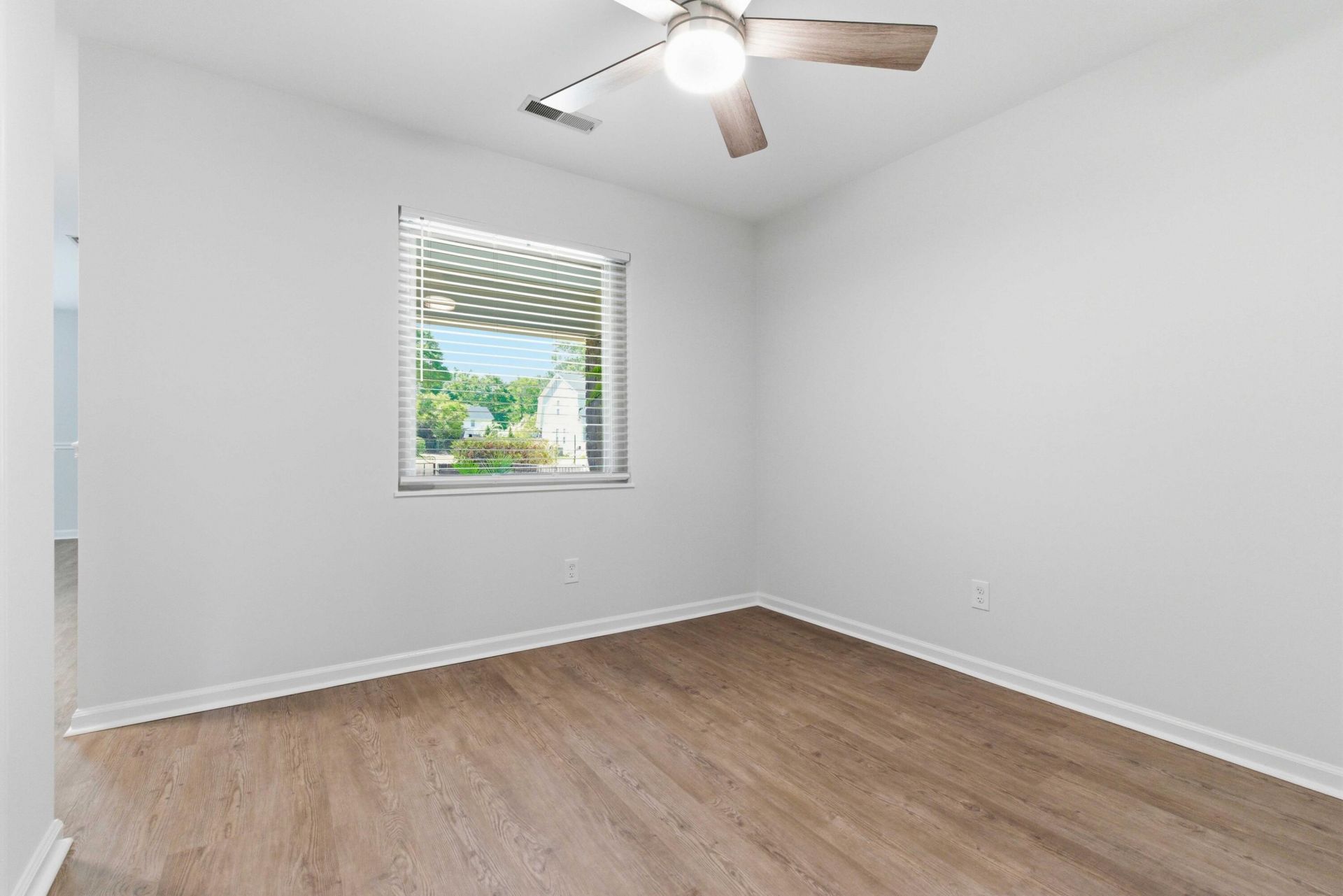 226 Smythe Drive Photo 19