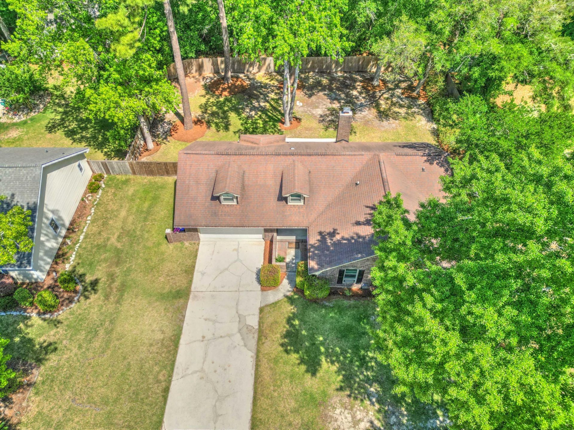 226 Smythe Drive Photo 7