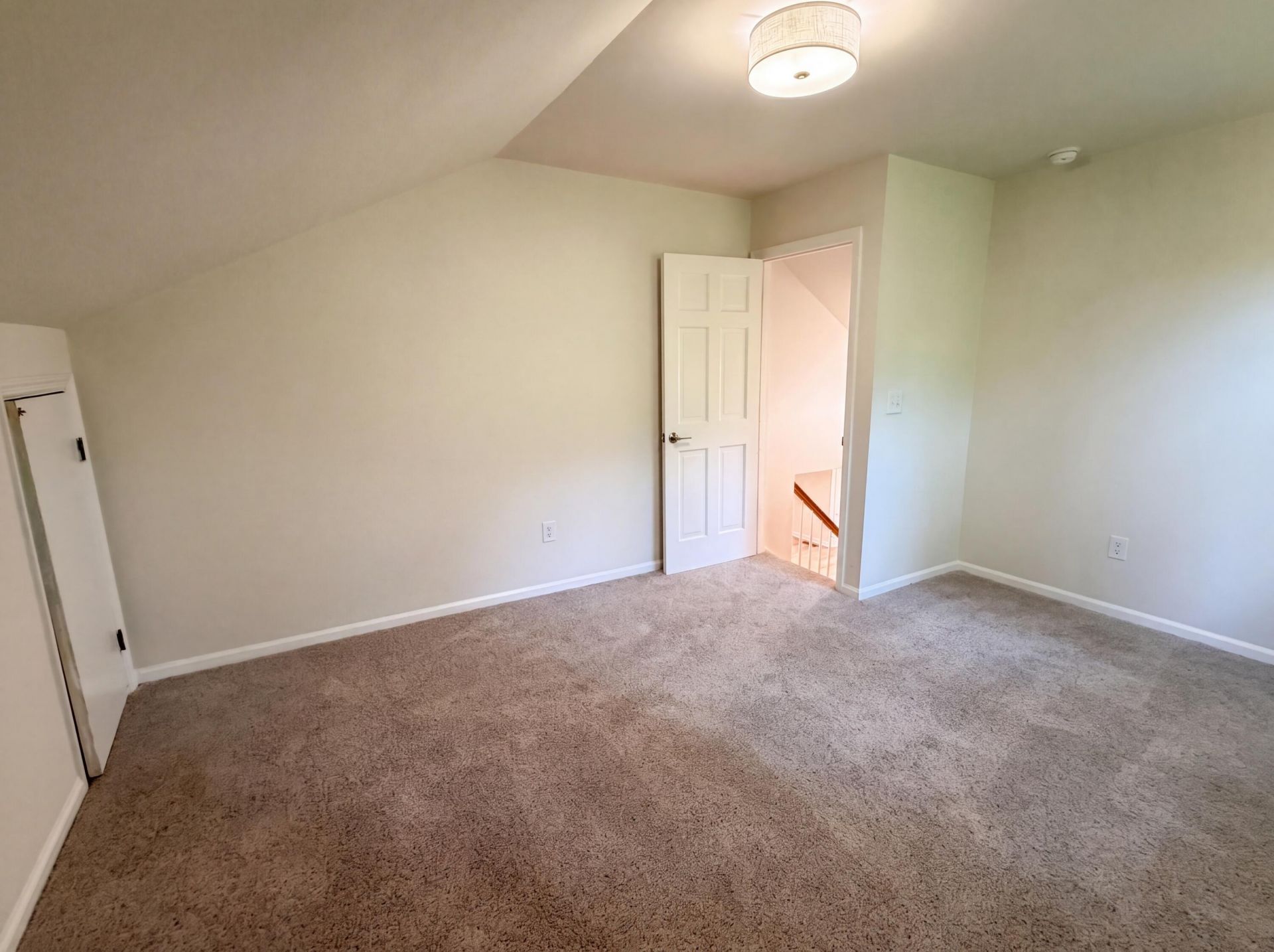 773 Harbor View Road Photo 10