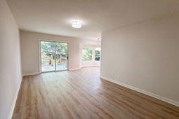 773 Harbor View Road photo 4