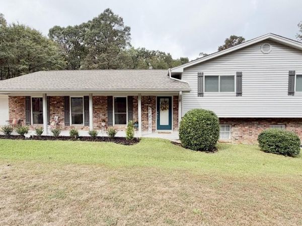 2263 Ridge, Columbus, MS 39705