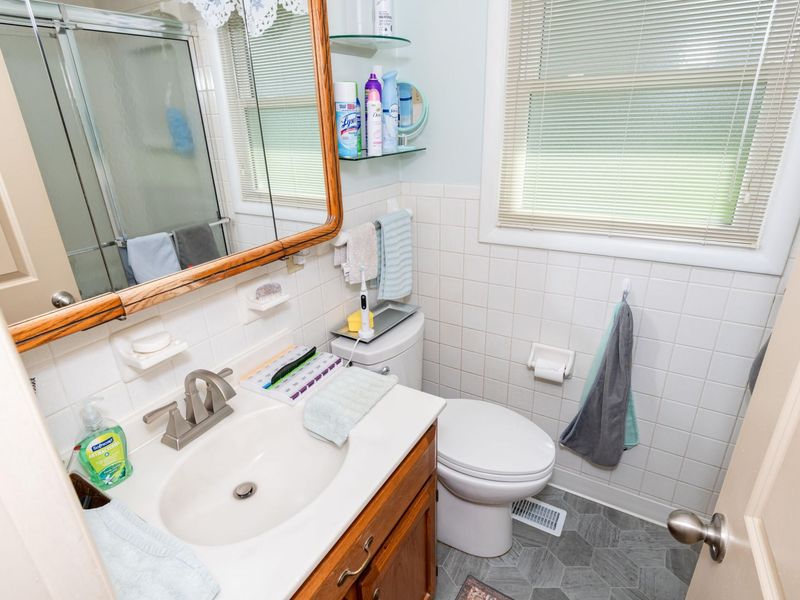 320 N Garber Drive, Tipp City, OH 45371 Photo 18