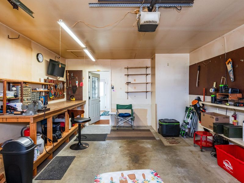 320 N Garber Drive, Tipp City, OH 45371 Photo 33