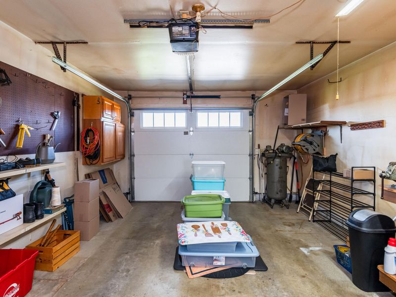 320 N Garber Drive, Tipp City, OH 45371 Photo 34