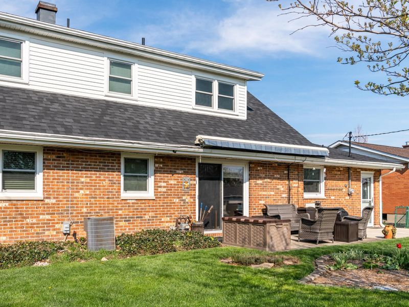 320 N Garber Drive, Tipp City, OH 45371 Photo 36