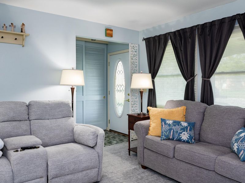 320 N Garber Drive, Tipp City, OH 45371 Photo 5