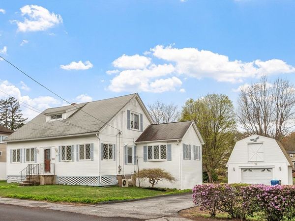 52 Woodland Rd, Auburn, MA 01501