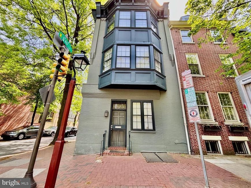 300 Lombard Street, Philadelphia, PA 19147 Main Photo
