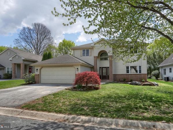 711 BROOKSIDE LANE , LEBANON, PA 17042