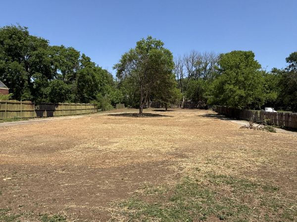 4708 Tanglewood Dr, Nashville, TN 37216