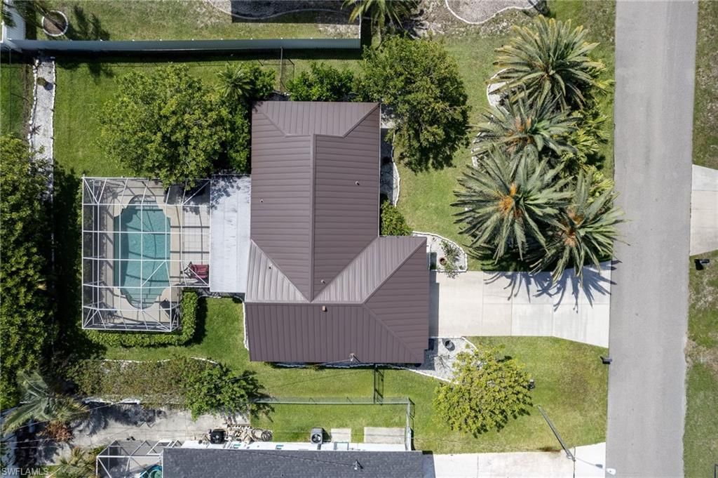 617 SW 9th Ave, Cape Coral, FL 33991 Photo