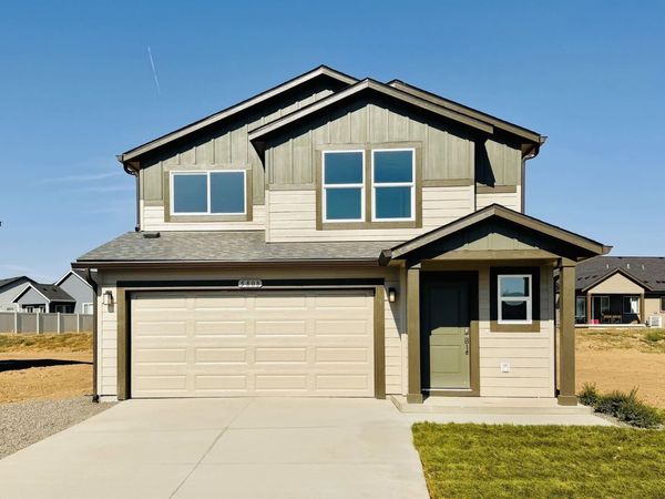13432 W Crosswinds Ave, Airway Heights, WA 99001