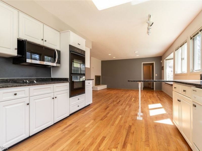 3970 E Meadow Lane, Orange Village, OH 44122 Photo 11