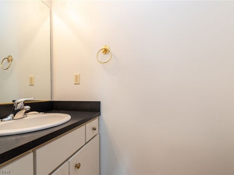 3970 E Meadow Lane, Orange Village, OH 44122 Photo 19