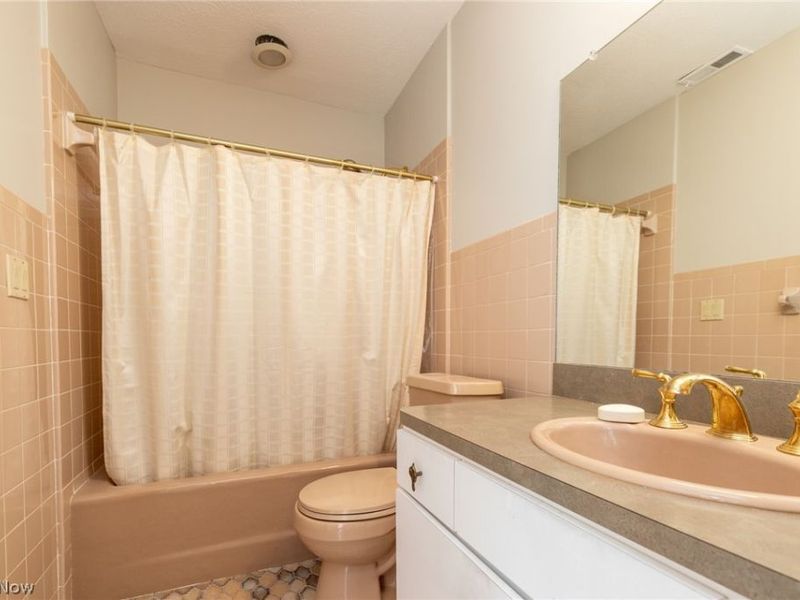 3970 E Meadow Lane, Orange Village, OH 44122 Photo 26