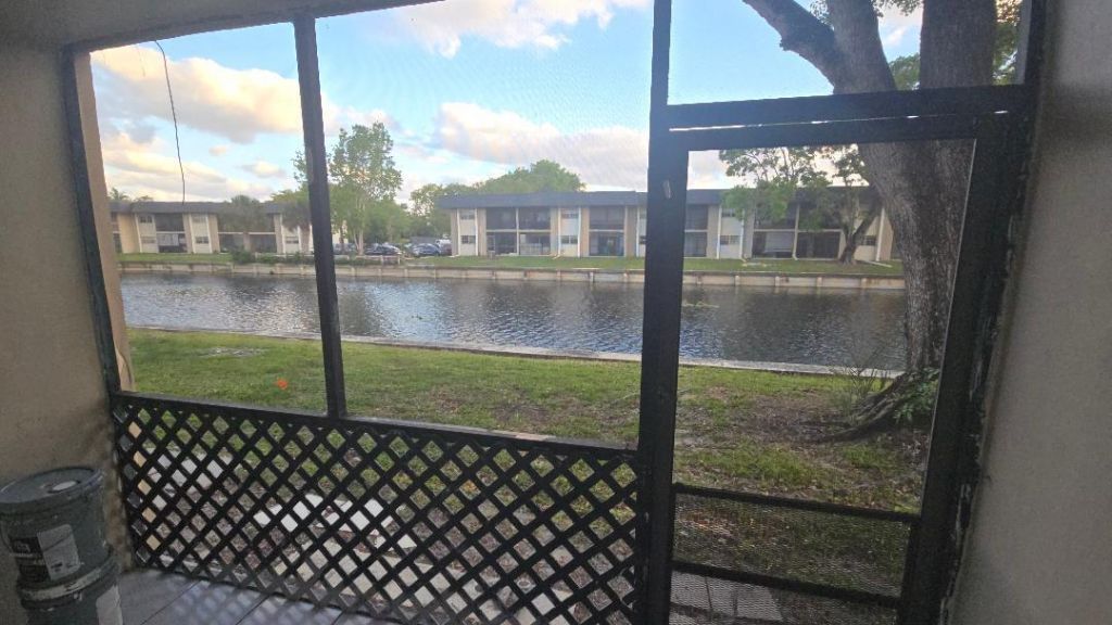 8040 N Colony Cir Circle, Unit 102, Tamarac, FL 33321 Photo