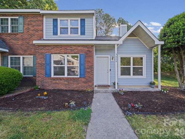 3609 Huyton Court, Charlotte, NC 28215