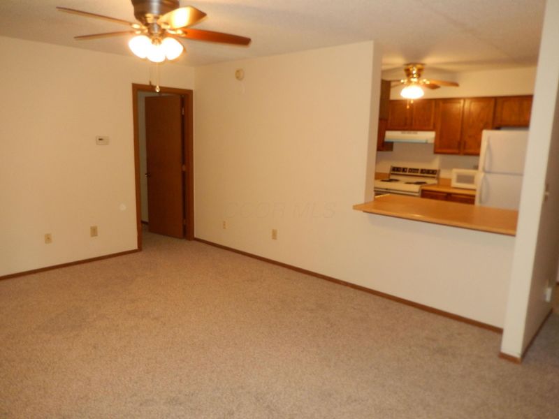 4141 Karl , Unit 109, Columbus, OH 43224 Photo 4