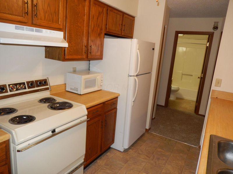 4141 Karl , Unit 109, Columbus, OH 43224 Photo 9