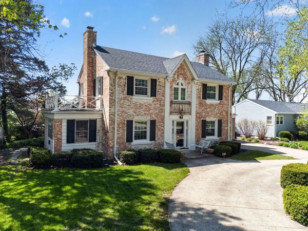 1222 Glenwood Avenue , Joliet, IL 60435