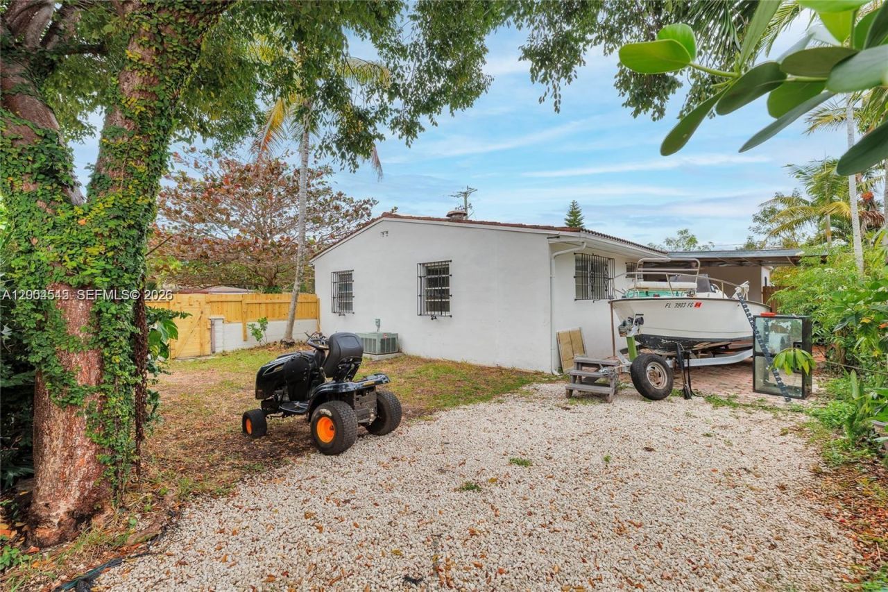 14601 NW 10th Ave , Unit 1, Miami, FL 33168 Photo