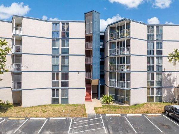 6995 NW 186th St , Unit E509, Hialeah, FL 33015