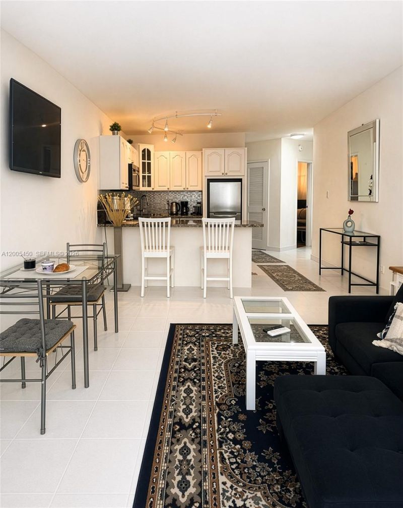 1936 S Ocean Dr , Unit 4D, Hallandale Beach, FL 33009 Photo