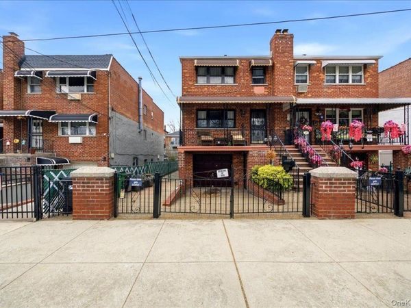 545 Hollywood Avenue , Bronx, NY 10465