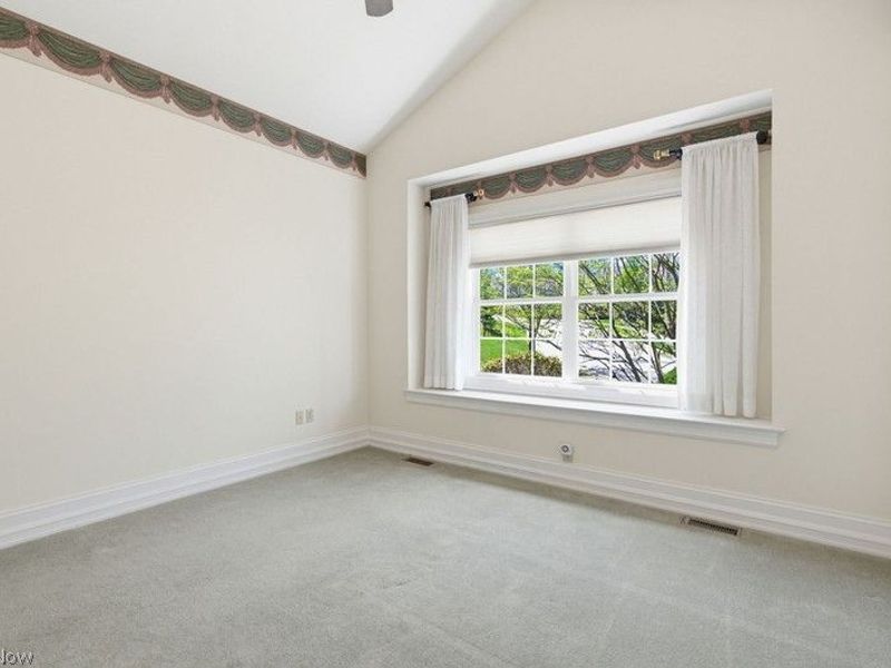 2345 Heron Crest Drive, Cuyahoga Falls, OH 44223 Photo 19