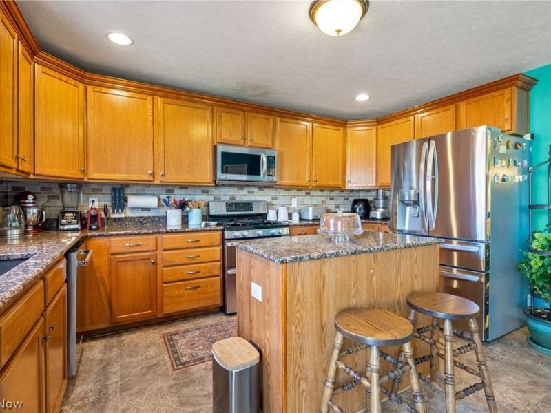 9961 Colmanara Drive, Aurora, OH 44202 Photo 19